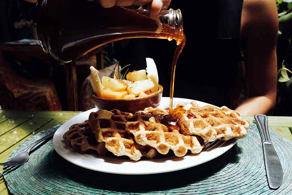 How to Keep Waffles Crispy Ideas for Feeding a Crowd Kitchen Acorns