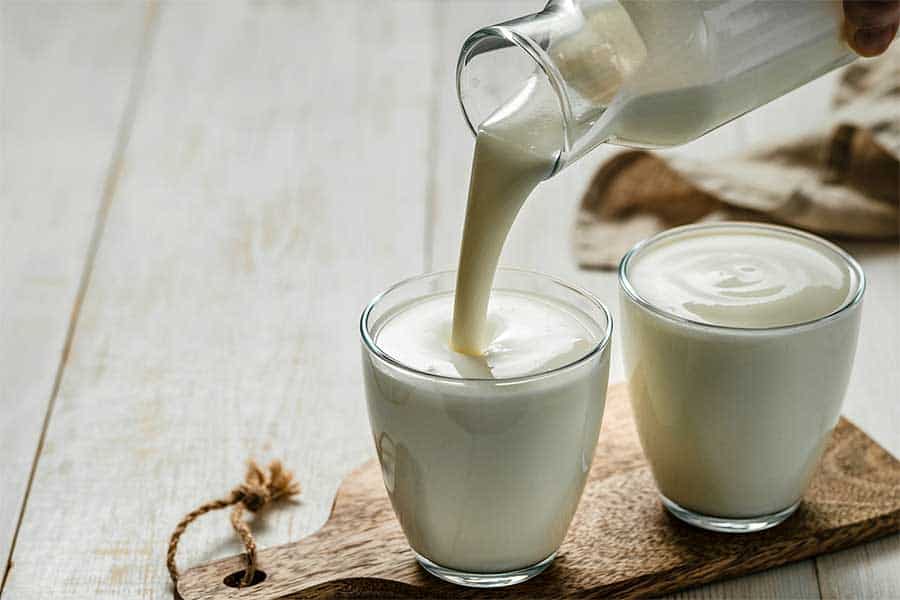Use-buttermilk-to-make-crispy-fluffy-waffles