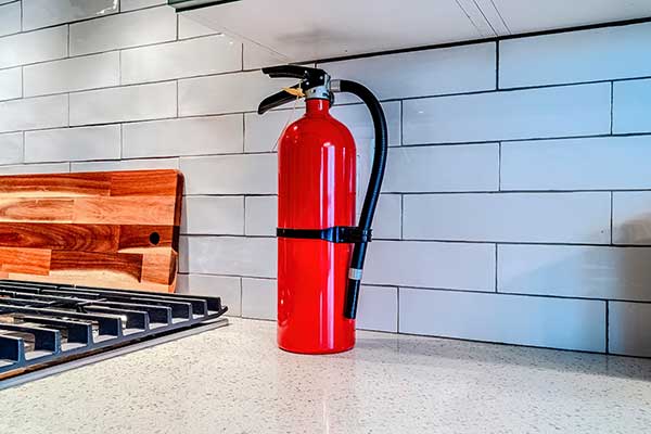 Kitchen-fire-extinguisher